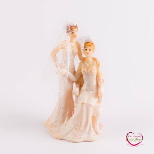 figurine decorative couple femme pour pièce montée