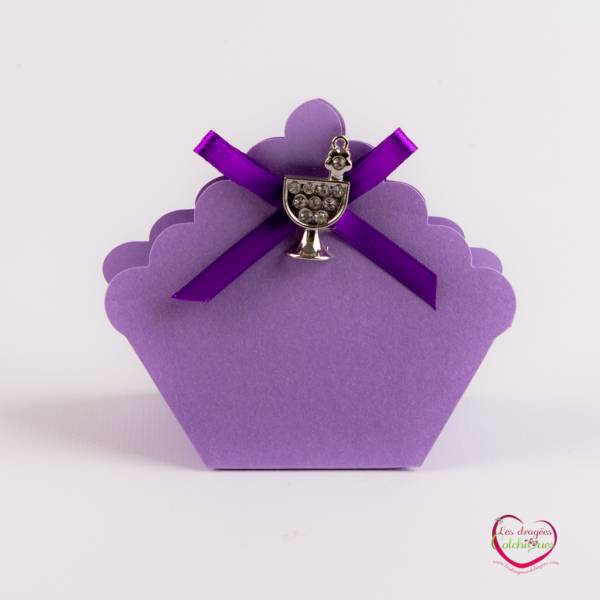 boite dragees cartonnée pour communion deco calice